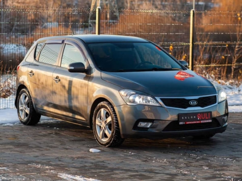 Автомобиль с пробегом Kia Ceed в городе Иваново ДЦ - Автосалон RULI на Смирнова, 90