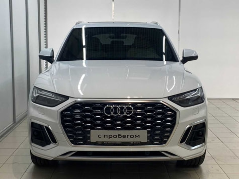 Автомобиль с пробегом Audi Q5 Sportback в городе Екатеринбург ДЦ - Свободный склад USED (Европа Авто / Ауди Центр Екатеринбург / АЦ Космонавтов) (с пробегом)