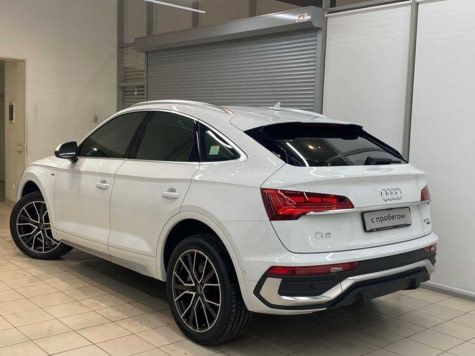 Автомобиль с пробегом Audi Q5 Sportback в городе Екатеринбург ДЦ - Свободный склад USED (Европа Авто / Ауди Центр Екатеринбург / АЦ Космонавтов) (с пробегом)