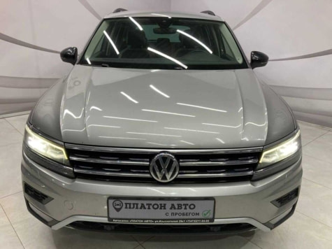 Автомобиль с пробегом Volkswagen Tiguan в городе Воронеж ДЦ - Платон Авто