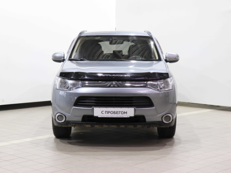 Автомобиль с пробегом Mitsubishi Outlander в городе Иркутск ДЦ - Тойота Центр Иркутск