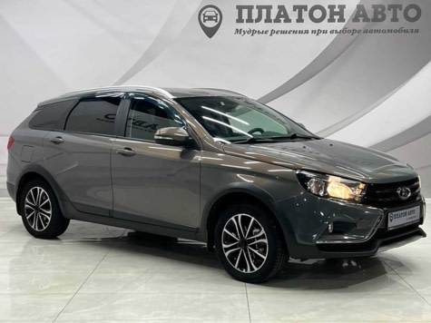 Автомобиль с пробегом LADA Vesta в городе Воронеж ДЦ - Платон Авто