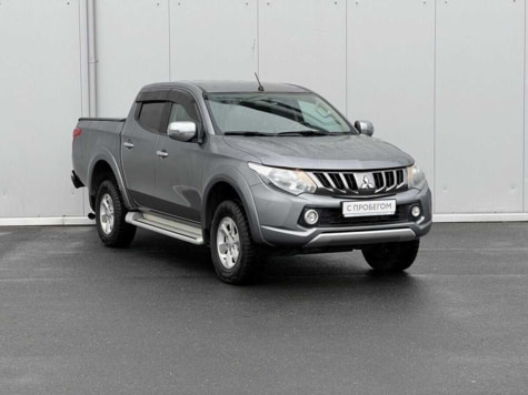 Автомобиль с пробегом Mitsubishi L200 в городе Калининград ДЦ - Тойота Центр Калининград