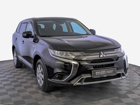 Автомобиль с пробегом Mitsubishi Outlander в городе Москва ДЦ - Тойота Центр Новорижский