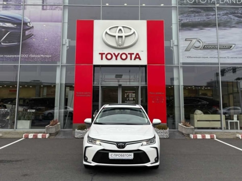 Автомобиль с пробегом Toyota Corolla в городе Калининград ДЦ - Тойота Центр Калининград