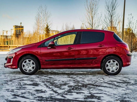 Автомобиль с пробегом Peugeot 308 в городе Тюмень ДЦ - Центр по продаже автомобилей с пробегом АвтоКиПр