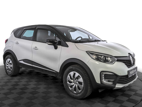 Автомобиль с пробегом Renault Kaptur в городе Москва ДЦ - Тойота Центр Новорижский