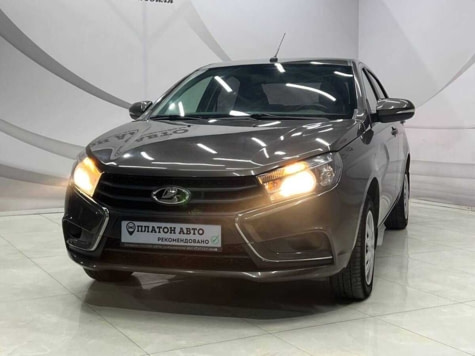 Автомобиль с пробегом LADA Vesta в городе Воронеж ДЦ - Платон Авто