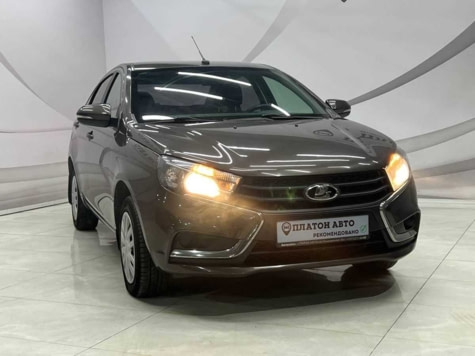 Автомобиль с пробегом LADA Vesta в городе Воронеж ДЦ - Платон Авто