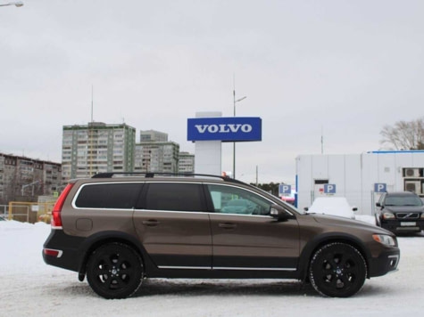 Автомобиль с пробегом Volvo XC70 в городе Екатеринбург ДЦ - Свободный склад USED (Ленд Ровер Автоплюс / Volvo Car Краснолесье) (с пробегом)