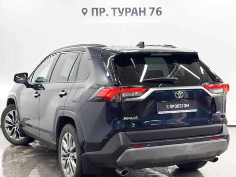 Автомобиль с пробегом Toyota RAV4 в городе Астана ДЦ - Тойота Сити Астана