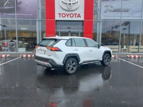 Автомобиль с пробегом Toyota RAV4 в городе Калининград ДЦ - Тойота Центр Калининград