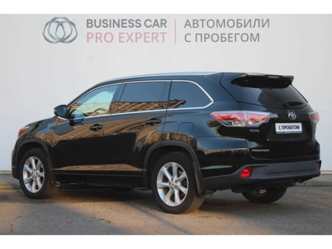 Автомобиль с пробегом Toyota Highlander в городе Краснодар ДЦ - Тойота Центр Кубань