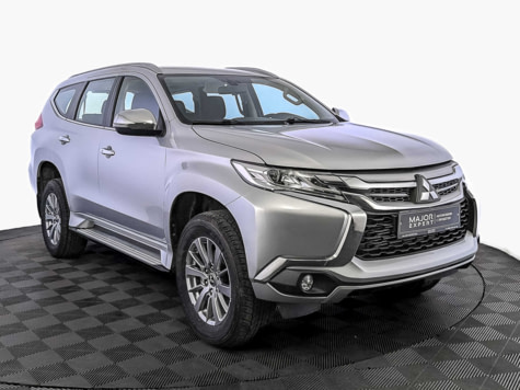 Автомобиль с пробегом Mitsubishi Pajero Sport в городе Москва ДЦ - Тойота Центр Новорижский