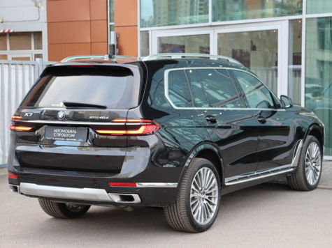 Автомобиль с пробегом BMW X7 в городе Санкт-Петербург ДЦ - Автобиография