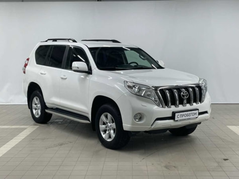 Автомобиль с пробегом Toyota Land Cruiser Prado в городе Омск ДЦ - Свободный склад USED (Тойота Центр Омск / Лексус - Омск / OMODA Автоплюс / JAECOO Автоплюс) (с пробегом)