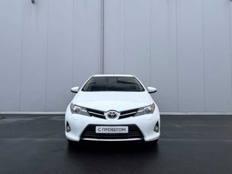 Автомобиль с пробегом Toyota Auris в городе Калининград ДЦ - Тойота Центр Калининград