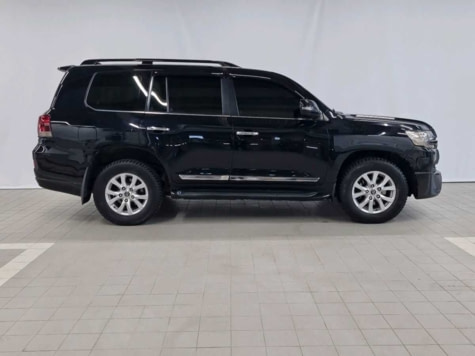 Автомобиль с пробегом Toyota Land Cruiser в городе Омск ДЦ - Свободный склад USED (Тойота Центр Омск / Лексус - Омск / OMODA Автоплюс / JAECOO Автоплюс) (с пробегом)