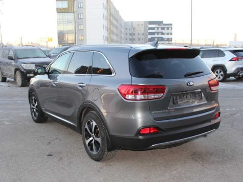 Автомобиль с пробегом Kia Sorento в городе Екатеринбург ДЦ - Свободный склад USED (Тойота Центр Екатеринбург Запад / Тойота Центр Екатеринбург Запад (для СХ) / Лексус - Екатеринбург) (с пробегом)