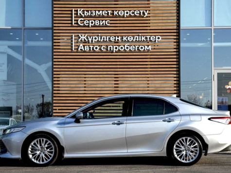 Автомобиль с пробегом Toyota Camry в городе Шымкент ДЦ - Тойота Центр Шымкент