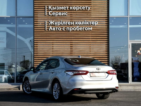 Автомобиль с пробегом Toyota Camry в городе Шымкент ДЦ - Тойота Центр Шымкент