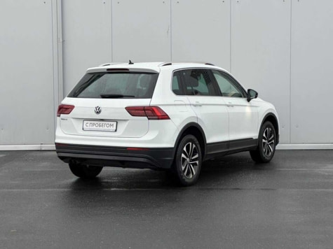 Автомобиль с пробегом Volkswagen Tiguan в городе Калининград ДЦ - Тойота Центр Калининград