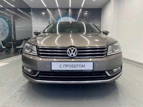 Автомобиль с пробегом Volkswagen Passat в городе Смоленск ДЦ - Тойота Центр Смоленск