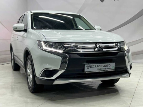 Автомобиль с пробегом Mitsubishi Outlander в городе Воронеж ДЦ - Платон Авто