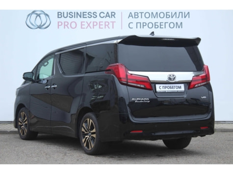 Автомобиль с пробегом Toyota Alphard в городе Краснодар ДЦ - Тойота Центр Кубань