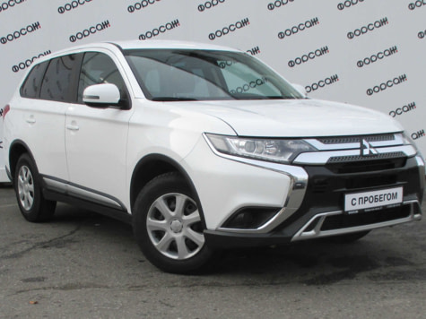 Автомобиль с пробегом Mitsubishi Outlander в городе Санкт-Петербург ДЦ - Форсаж Хошимина