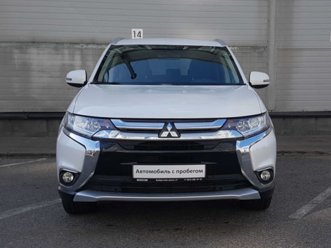 Автомобиль с пробегом Mitsubishi Outlander в городе Санкт-Петербург ДЦ - Форсаж Выборгское шоссе