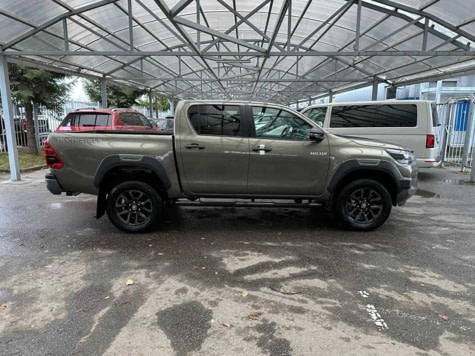 Автомобиль с пробегом Toyota Hilux в городе Санкт-Петербург ДЦ - Тойота Центр Невский