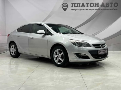 Автомобиль с пробегом Opel Astra в городе Воронеж ДЦ - Платон Авто