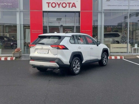 Автомобиль с пробегом Toyota RAV4 в городе Калининград ДЦ - Тойота Центр Калининград