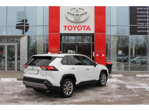 Автомобиль с пробегом Toyota RAV4 в городе Воронеж ДЦ - Тойота Центр Воронеж Север