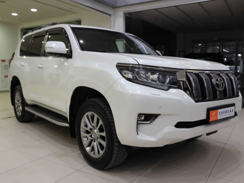 Автомобиль с пробегом Toyota Land Cruiser Prado в городе Тюмень ДЦ - Тойота Центр Тюмень Юг