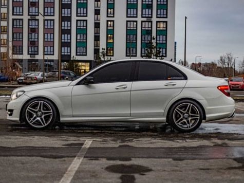 Автомобиль с пробегом Mercedes-Benz C-Класс в городе Тюмень ДЦ - Центр по продаже автомобилей с пробегом АвтоКиПр