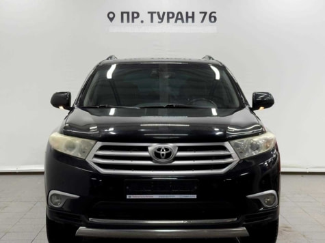 Автомобиль с пробегом Toyota Highlander в городе Астана ДЦ - Тойота Сити Астана