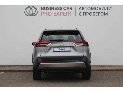 Автомобиль с пробегом Toyota RAV4 в городе Краснодар ДЦ - Тойота Центр Кубань