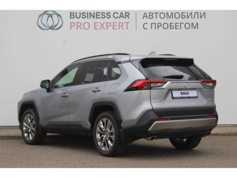 Автомобиль с пробегом Toyota RAV4 в городе Краснодар ДЦ - Тойота Центр Кубань