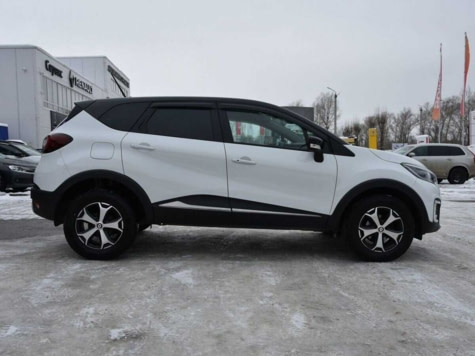 Автомобиль с пробегом Renault Kaptur в городе Тверь ДЦ - Норд-Авто Peugeot Citroen Тверь