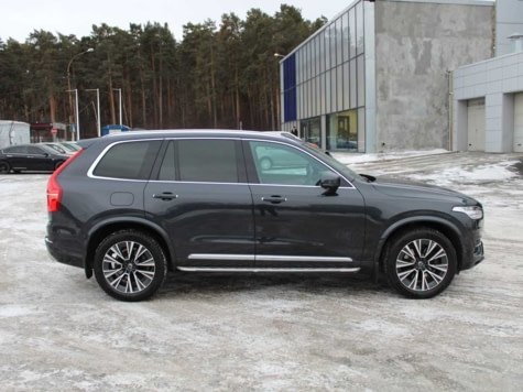 Автомобиль с пробегом Volvo XC90 в городе Екатеринбург ДЦ - Свободный склад USED (Ленд Ровер Автоплюс / Volvo Car Краснолесье) (с пробегом)