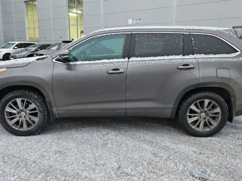 Автомобиль с пробегом Toyota Highlander в городе Тольятти ДЦ - Тон-Авто. Автомобили с пробегом