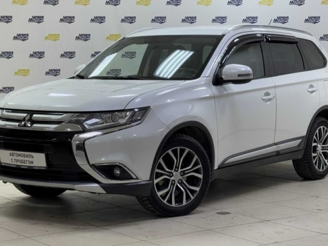 Автомобиль с пробегом Mitsubishi Outlander в городе Барнаул ДЦ - Барнаул-Моторс Авто с пробегом