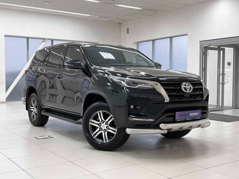 Автомобиль с пробегом Toyota Fortuner в городе Волгоград ДЦ - АРКОНТСЕЛЕКТ на Землячки