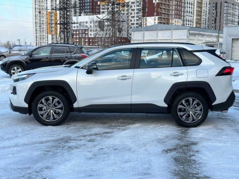 Автомобиль с пробегом Toyota RAV4 в городе Екатеринбург ДЦ - Свободный склад USED (Тойота Центр Екатеринбург Запад / Тойота Центр Екатеринбург Запад (для СХ) / Лексус - Екатеринбург) (с пробегом)