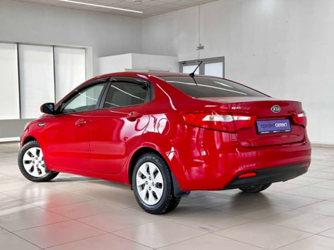 Автомобиль с пробегом Kia Rio в городе Волгоград ДЦ - АРКОНТСЕЛЕКТ на Землячки