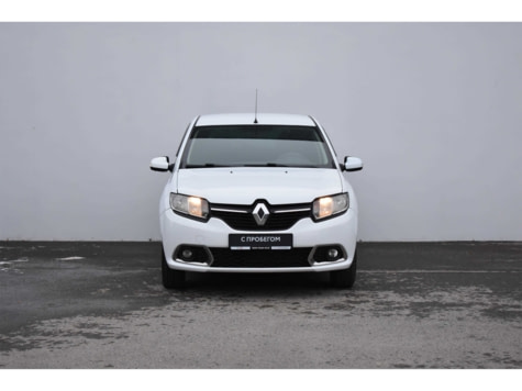 Автомобиль с пробегом Renault SANDERO в городе Атырау ДЦ - Атырау Тойота орталығы