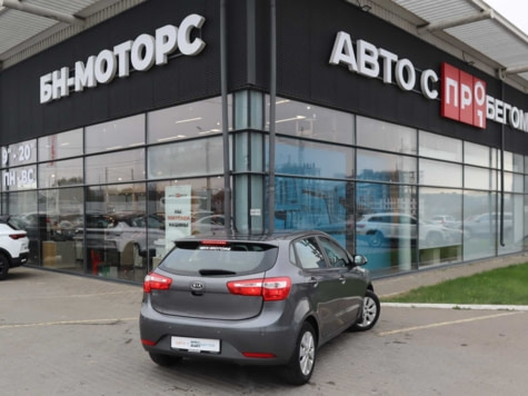 Автомобиль с пробегом Kia Rio в городе Симферополь ДЦ - Симферополь