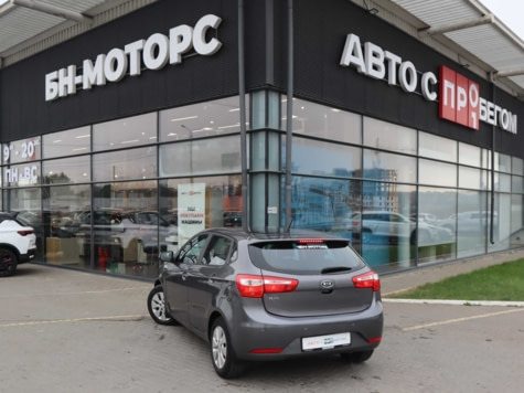 Автомобиль с пробегом Kia Rio в городе Симферополь ДЦ - Симферополь